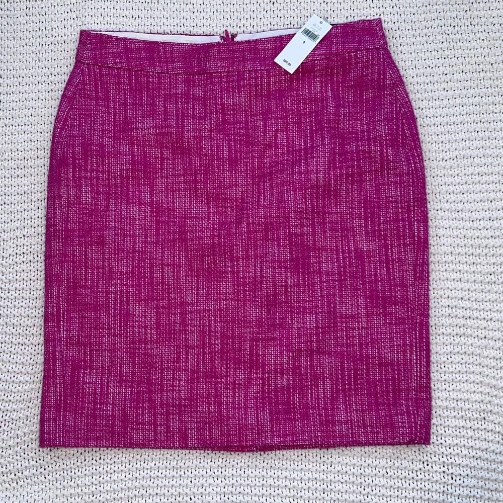 NWT Tweed Pencil Skirt